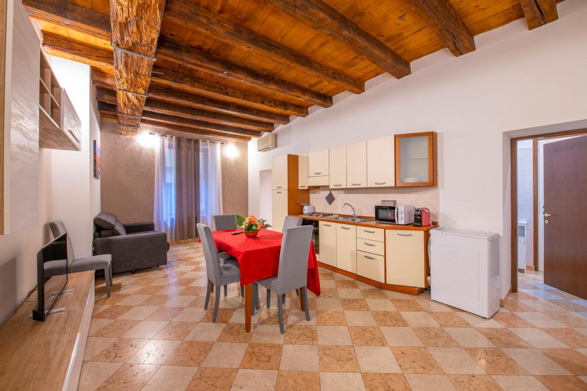 Palace Home Mazzini Verona Center 1 エクステリア 写真
